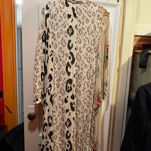 Alembika mixed print leopard floral Long Sleeve midi dress button front - Picture 6 of 8